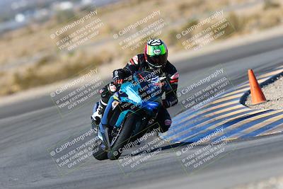 media/Jan-09-2022-SoCal Trackdays (Sun) [[2b1fec8404]]/Turn 11 (935am)/